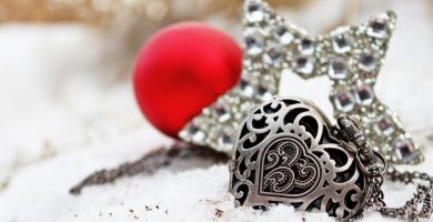 watch heart snow star