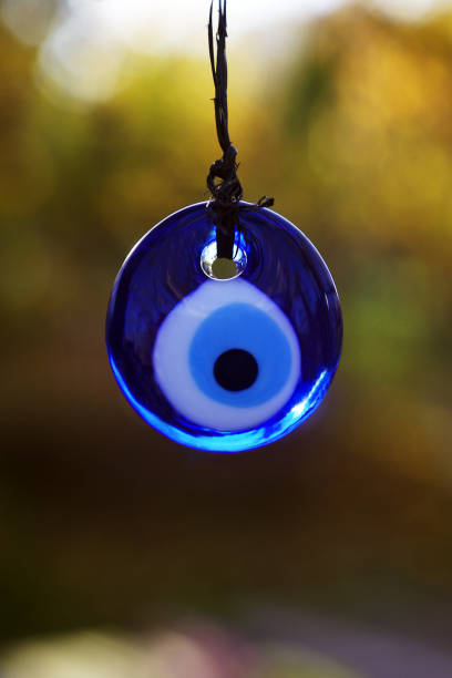 Fondo de pantalla de ojo turco azul